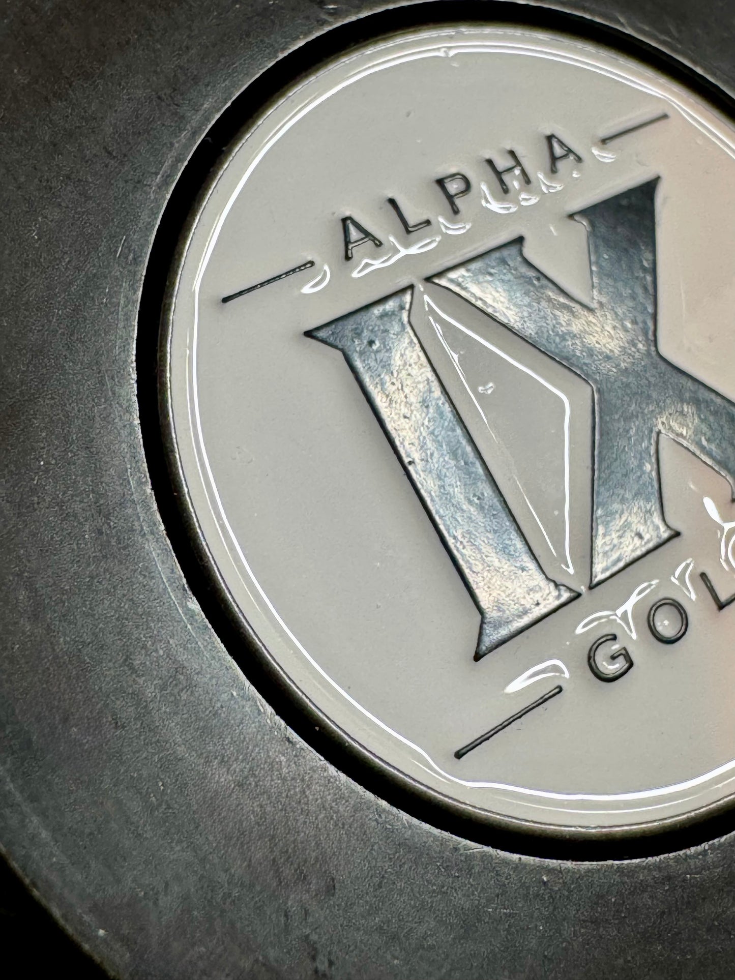 IX Ball Marker